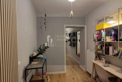 Vanzare 2 camere |  Vila | Renovat | Centrala | P-ta  Victoriei - 3