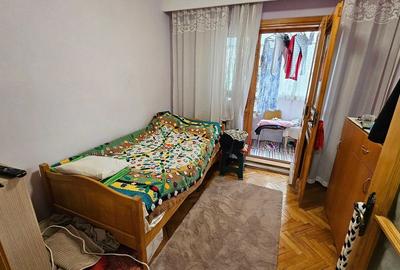 Apartament cu 4 camere Manastur , zona Big , et 5/8 - 1