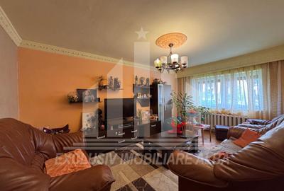 Apartament cu 3 camere | 2 bai | 64 mp | Parcare | Cetate - Mercur - 1