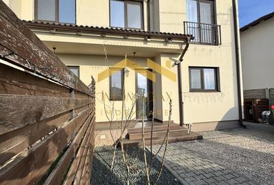 Duplex cu 4 camere în Moșnița Veche