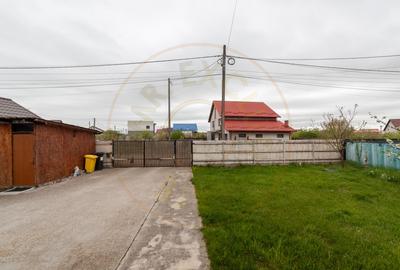 Casa de vanzare in Albota – liniste, spatiu si acces rapid catre Pitesti! - 17