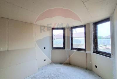 Casă în Vladimirescu, 5 camere,  garaj, 1000 mp teren. Comision 0%. - 6