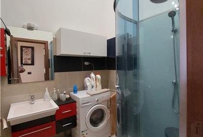 PRET REDUS! Apartament la cheie pe Bv. Revolutiei - 8