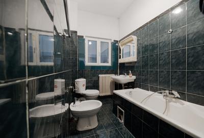 Etaj 1/Vila*120 mp utili+80 mp spatii comune*PRO TV* - 10