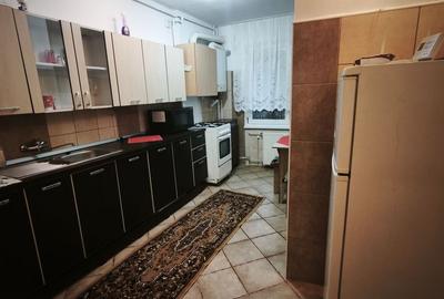 Apartament cu 3 dormitoare in zona UMFST ( 7 Noiembrie) - 6