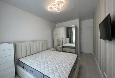 Apartament cu 2 camere decomandat în Mihai Bravu