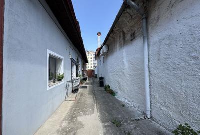 Garsonieră la casă | Blumăna, Str. De Mijloc - 16