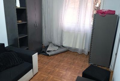 Garsoniera comoda METRO zona Drumul Taberei parc piata Moghorios Romania Pl Lidl