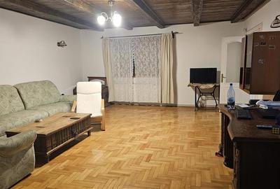 Casă individuală cu 3 camere în Exterior Est