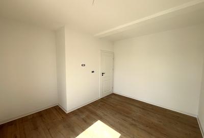 Ultima Jumatate, 4 Camere, Asfalt - 11