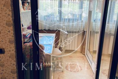 De vanzare apartament 3 camere Faleza Nord - 12