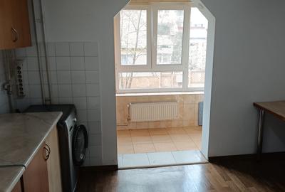 Apartament cu 2 camere în Mărăști