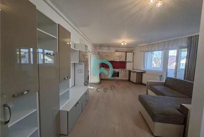 Apartament cu 2 camere decomandat în Tractorul