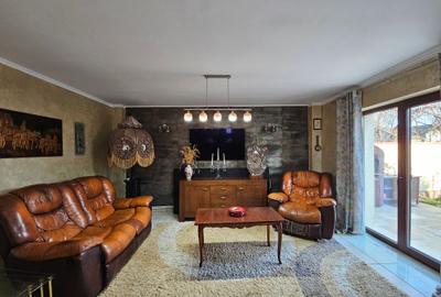 Casa de Vanzare P+1 In Agigea Teren 400mp Garaj - 1