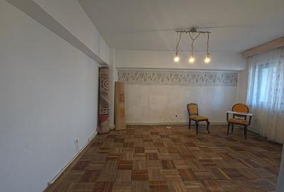 Ultracentral Tomis Mall 3 camere decomandat etaj 3/7 - 6