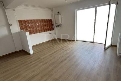 Apartament cu 2 camere in zona centrala - 2