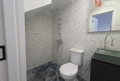De inchiriat, apartament ultracentral la curte comuna - 3
