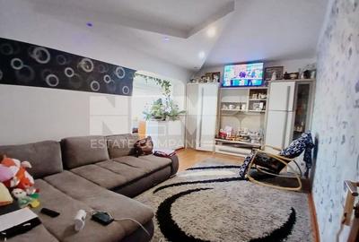 Apartament cu 5 camere decomandat, mobilat în Obcini