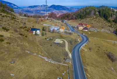Teren intravilan CU PRIVELISTE DE POVESTE- Fundata- Romania - 14