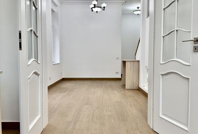 Casa de inchiriat, 3 camere, 3 bai, renovata, prima inchiriere. - 10