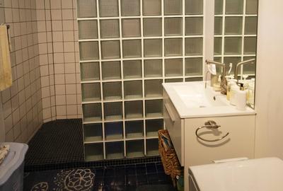 Vanzare casa mare cu etaj si 6200 mp teren intravilan Fieni, judetul Dambovita - 8