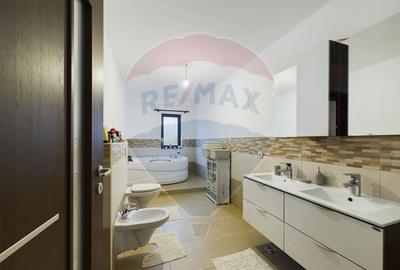 Vila cu 6 camere, teren 1200mp de vanzare- Varasti, la 4 km de Berceni - 7