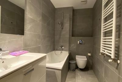 Complex Central  2 cam dec, mobilat, utilat, parcare, renovat - 14
