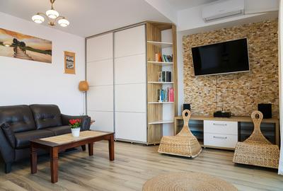 Studio Ultrafinisat| Terasă cu vedere Panoramică, Parcare și Boxă - 3