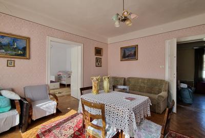 Casa individuala cu teren 421 mp zona Titulescu - 7