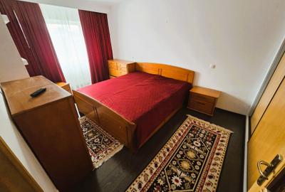 Apartament cu 3 camere str VICTORIEI - 6