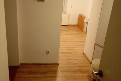 Garsoniera renovata, centrul vechi, centrala proprie, imobil fara risc - 7