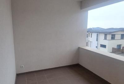 Casa individuală de închiriat în Dezmir, stradă privată - 12