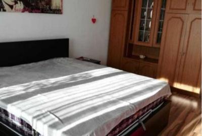 Apartament de 4 camere ( Decomandat )-Craiter - 1