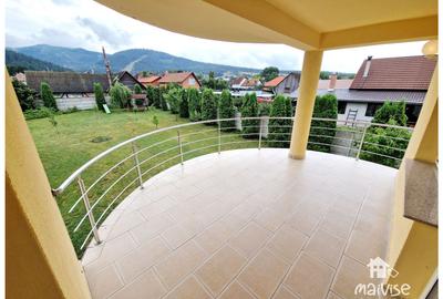 Vila superba cu garaj si  teren 1500 mp, Covasna - 31