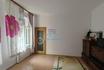 Calarasi, Hala Traian, casa stradal, Sp+P+E, sup. 207mp, teren 156mp - 6