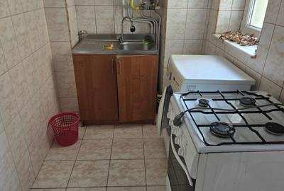 Vand apartament 2 camere decomandat in Deva, zona Micro 15, etaj 7, - 10