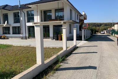 Casă individuală cu 5 camere în Șelimbăr - 2