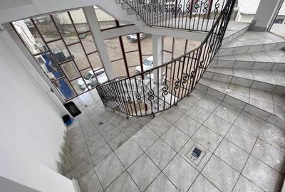 Clădire comercială 3225 mp, teren 5850 mp, zona Romanești - 2