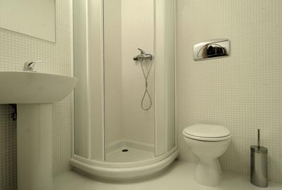 Inchiriere apartament 3 camere - 7