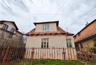 Casa de vanzare in Sibiu - zonă exclusivistă de vile - Strada Negoi - 1
