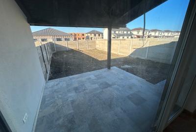PROPRIETAR !!! Duplex pe parter la cheie, cu doua dormitoare si doua bai - 4
