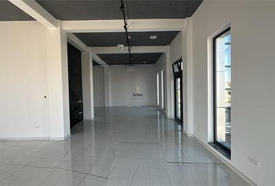 Spatiu Comercial - 230 mp - Showroom - Comert - Servicii - 9