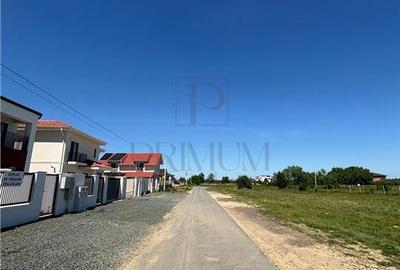 Teren intravilan de 840 mp, în Urseni