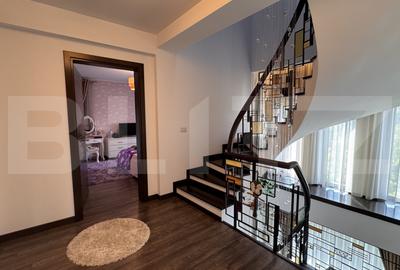 Casă individuală cu 5 camere în Romanești