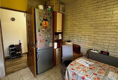 Apartament 2 camere confort  1 semidecomandat  zona Crang - 7