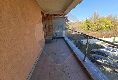 DE VANZARE Apartament cu 3 camere CLUB LAC SNAGOV - 16