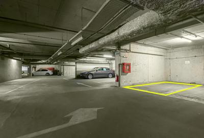 Ghica Plaza, 2 camere + birou, 2 bai, etaj 3/4,  parcare - 16