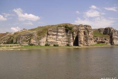 Harsova-CETATEA CARSIUM- casa boiereasca - 14