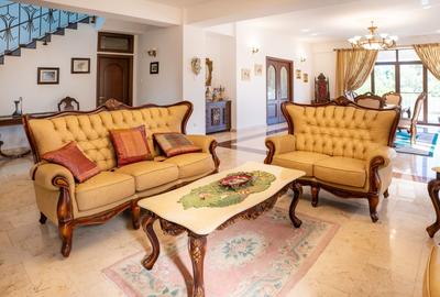 Casă individuală cu 15 camere în Snagov