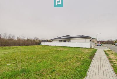 Teren Construcții intravilan de 1000 mp, în Aradul Nou